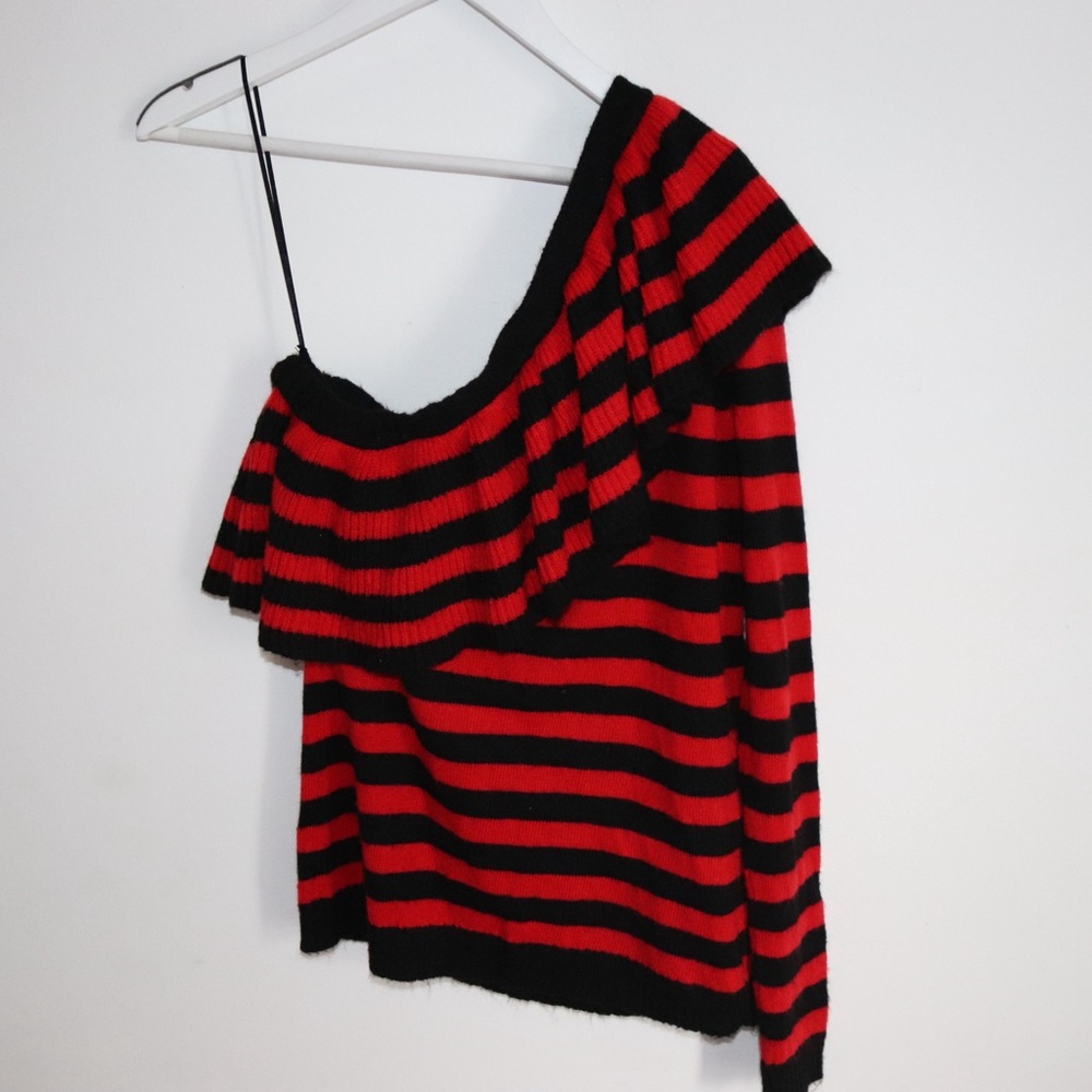 Aqua | One Shoulder Black and Red Stripes Ruffles small New